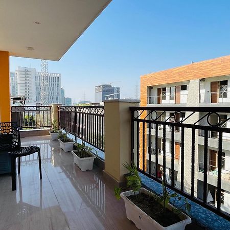 Bedchambers Medicity Serviced Apartments In גורגאון מראה חיצוני תמונה