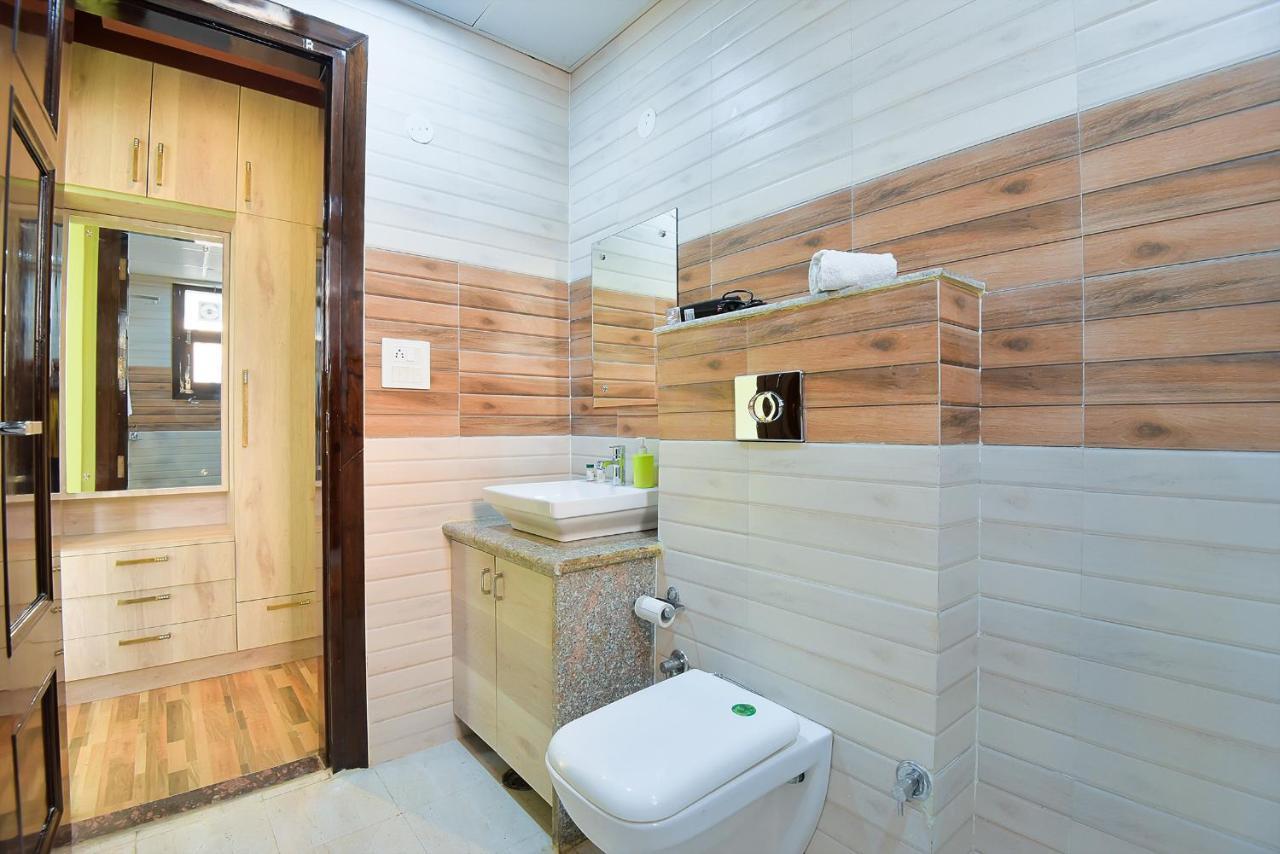 Bedchambers Medicity Serviced Apartments In גורגאון מראה חיצוני תמונה