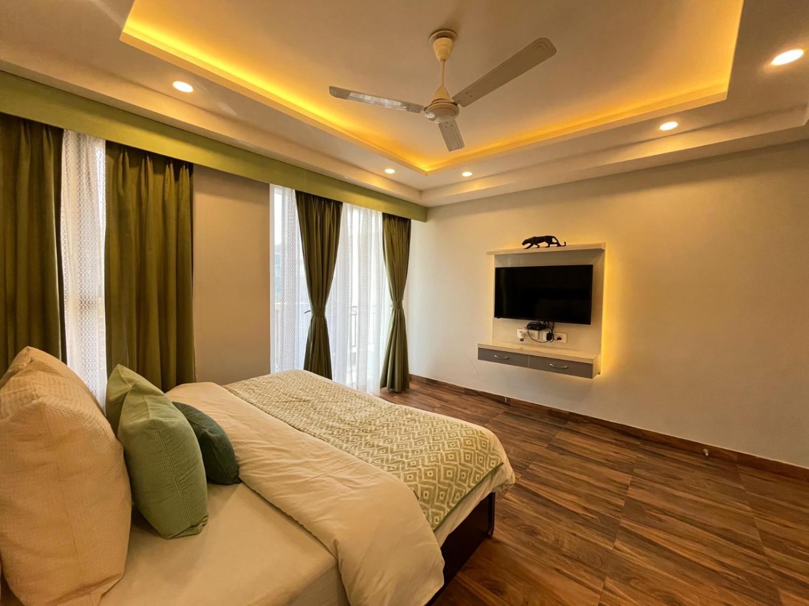 Bedchambers Medicity Serviced Apartments In גורגאון מראה חיצוני תמונה