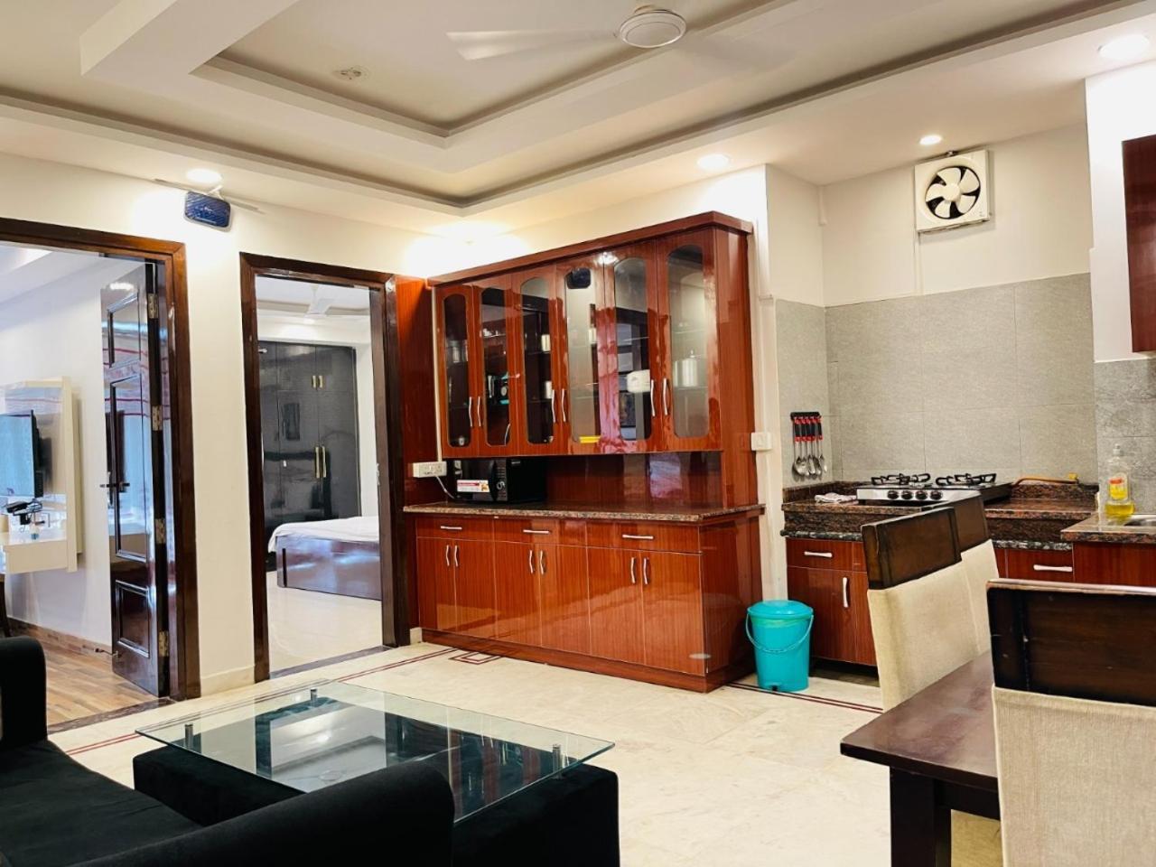 Bedchambers Medicity Serviced Apartments In גורגאון מראה חיצוני תמונה